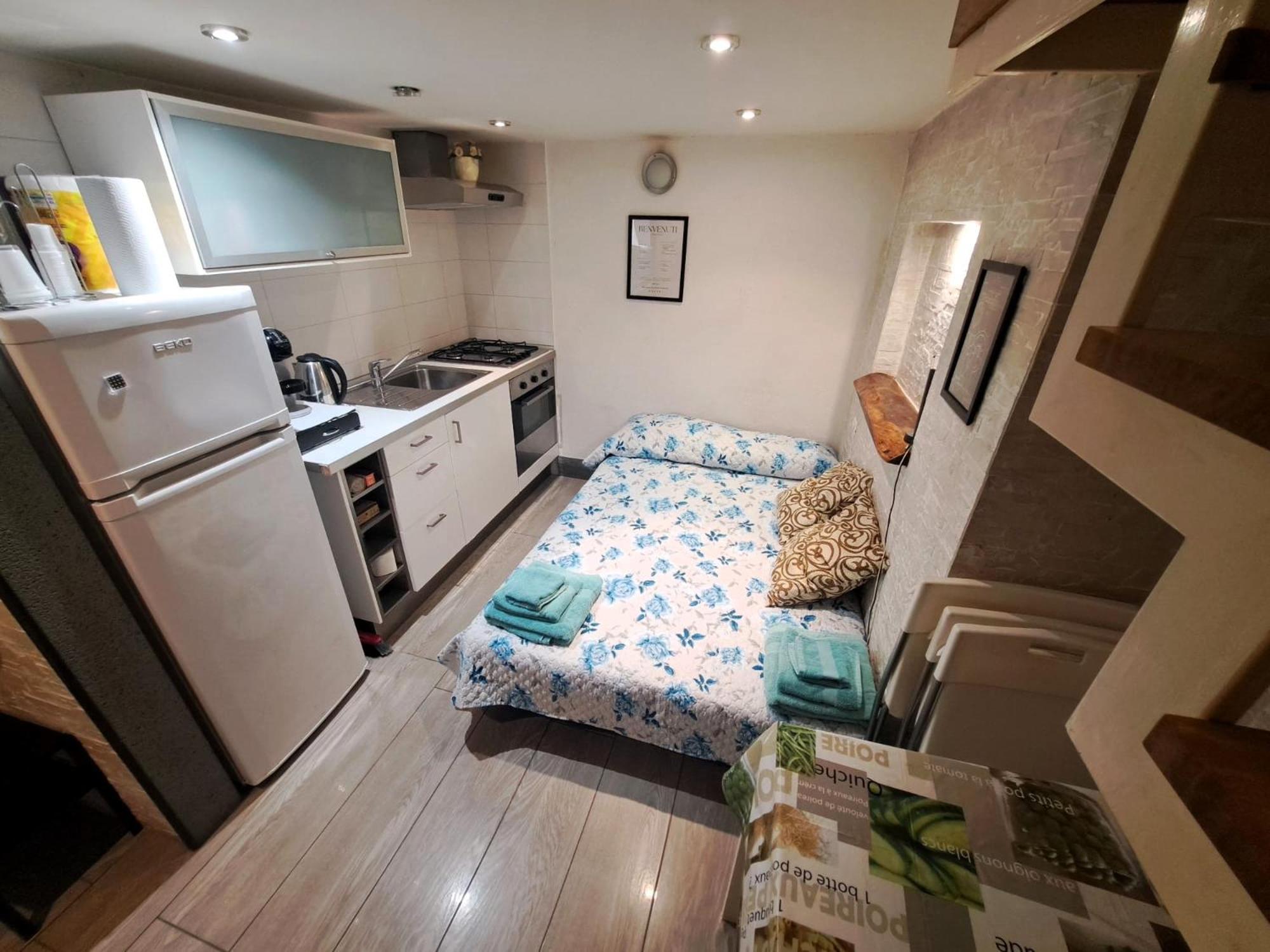 Toledo 27, A Due Passi Da Piazza Del Plebiscito Apartment Napoli Ngoại thất bức ảnh