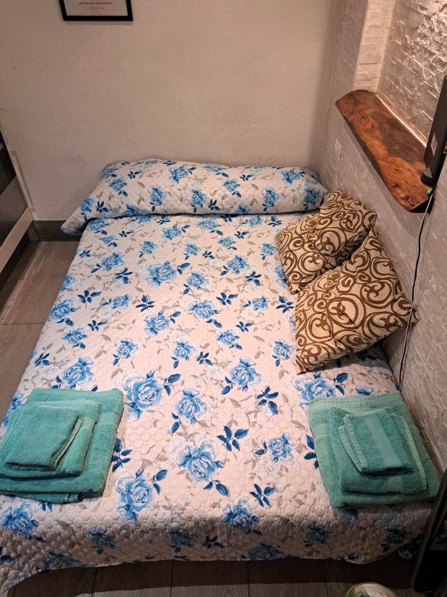 Toledo 27, A Due Passi Da Piazza Del Plebiscito Apartment Napoli Ngoại thất bức ảnh
